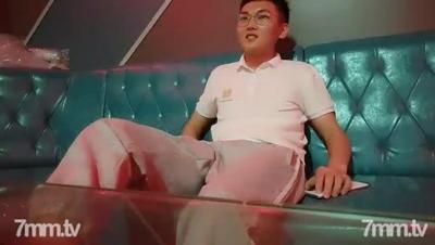 [Tanhua Mr. Tang] Business K Expert, Play Princess In KTV Private Room Tonight, Yujie Fan, Long Legs, Coquettish Young Lady Digging Holes On The Sofa, Slutty