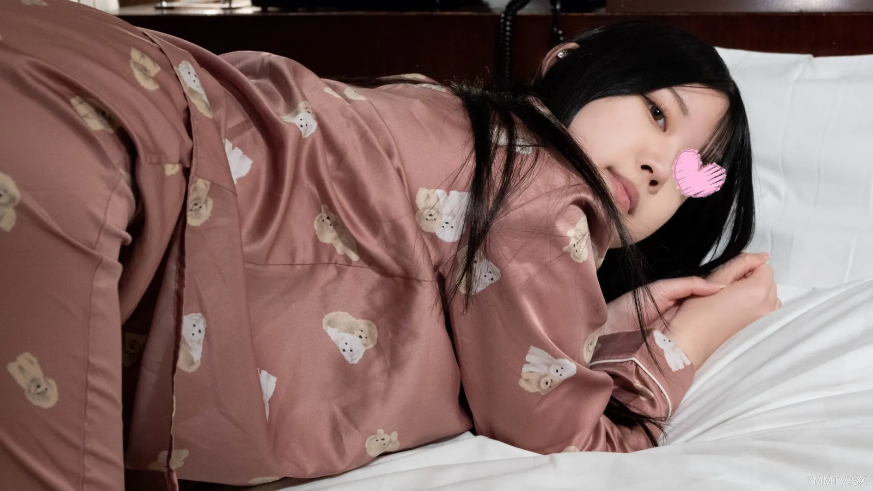 fc2-ppv 4462217 [Pajamas ★ Monashi] Pajamas De Ojama ♥ Long Black Hair JD Miho-chan (21) ♥ Even Though It Looks Neat But Sexy, The Long Finger Is Erotic.