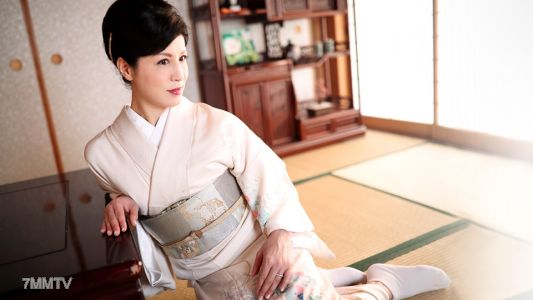 050618_268 Kimono Beauty&quots Maturity Skills In Her Fifties