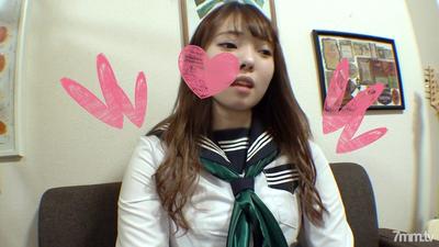 fc2-ppv 1123332 Natsumi [校服奇聞趣事] 我要有一個骯髒的小女生的美味胸部和 mako！