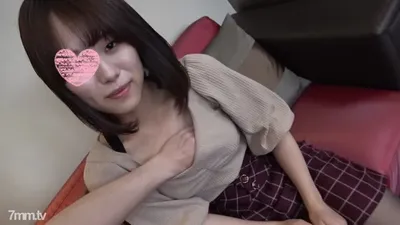 fc2-ppv 2186488 在銀行櫃員工作了兩年的美麗苗條女人。黑絲襪撕裂的地方,大量的歡樂汁液溢出。大量噴出和羞恥的表情,在美麗的臉上射出大量的面部射精。 FC2-PPV-2186488