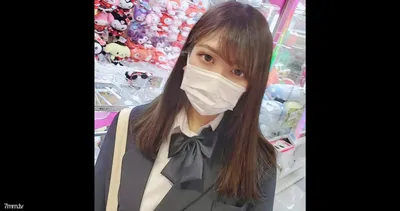 fc2-ppv 2585652 第一槍! !數量有限【無碼】對我好奇的巨乳女學生…我答應了卻忍不住中出原片! ! (長)FC2-PPV-2585652