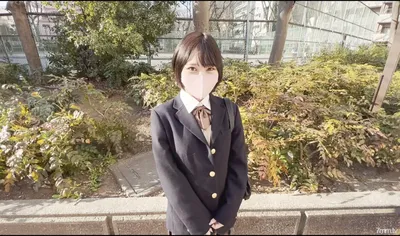 fc2-ppv 2802296 紀念這部作品的第一部作品! 【外貌】偶像臉少女◯逼近平時看不到的凌亂外貌...搖動Fcup的美乳,為初潮而興奮◯FC2-PPV-2802296
