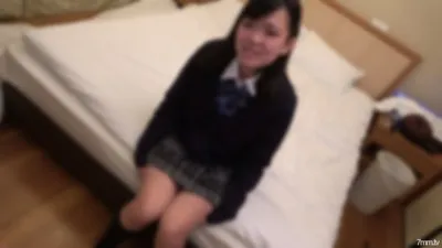 fc2-ppv 2876193 【*早刪】剛入學的少女太危險了。一張可愛的臉龐,纖細的G罩杯巨大的乳房和即使在成長也似乎被吸入的純淨眼睛。這是第一次體驗大量的陰道射精,表情痛苦。 FC2-PPV-2876193